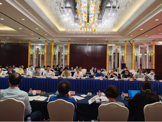 重庆轨道交通第四期建设项目《“四化”设计导则》专家评审会顺利召开（改）282.png